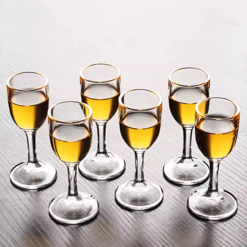 Wine Beer And Spirit - yes6pcsセット絶妙な小さなワイングラスエレガントなショットグラス白酒ゴブレットパーティー透明スピリッツカップワイン用品バードリンクワ