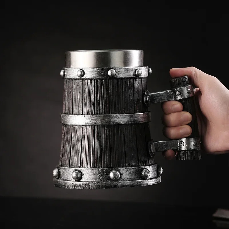 600mlバイキングウッドスタイルビールマグ3D樹脂ステンレ - Wine Beer Europe のレビューと価格