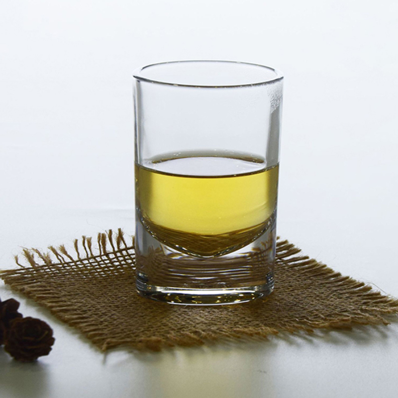 120ml ショットグラス 厚みのある小さなワイングラス 透 - Wine Beer And Spirit のレビューと価格