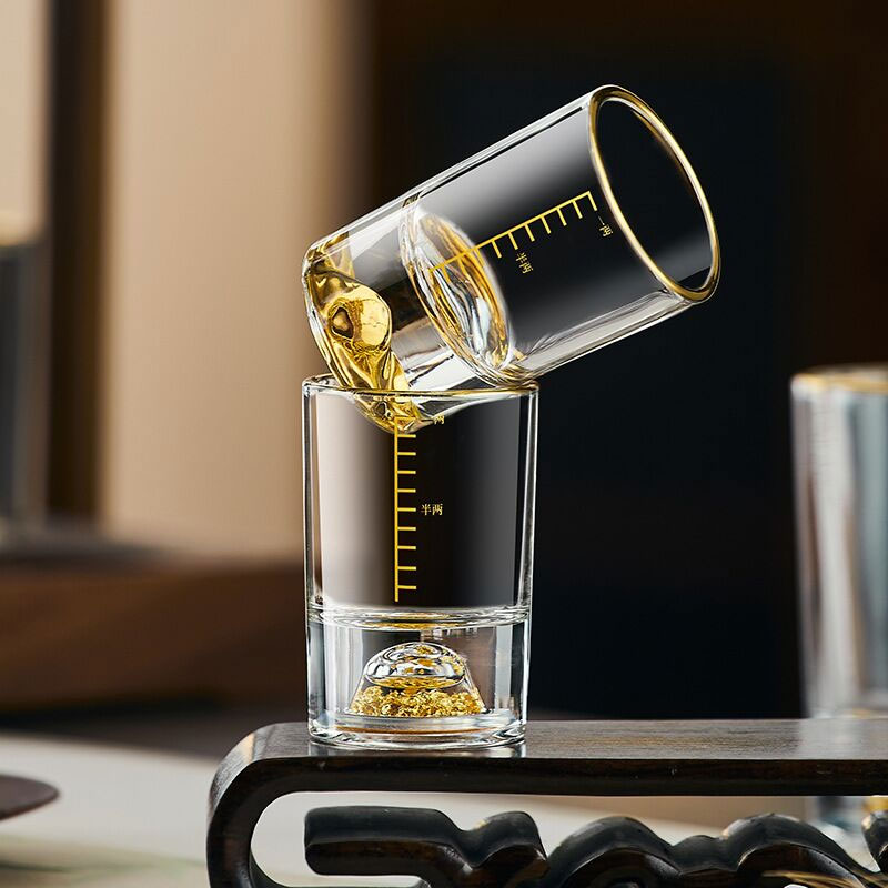 高級カクテルグラス クリスタル金箔グラス ゴールデンマウンテ - Wine Beer And Spirit のレビューと価格